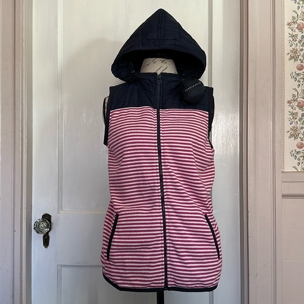 TOMMY HILFIGER ATHLUXE Rose Violet Striped Vest